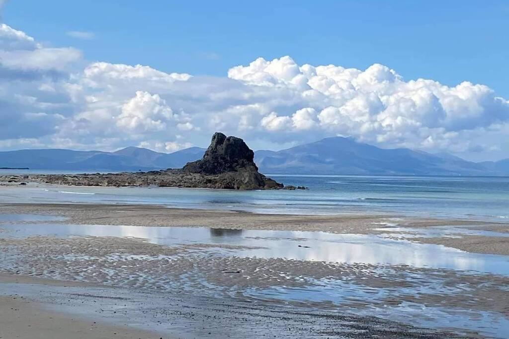 Apartment On The Wild Atlantic Way 特拉利 外观 照片